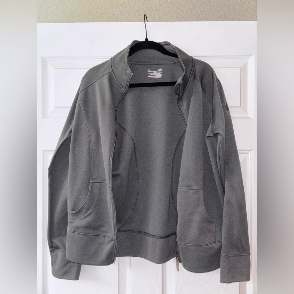 Under Armour Women’s Gray Zip Up Jacket
